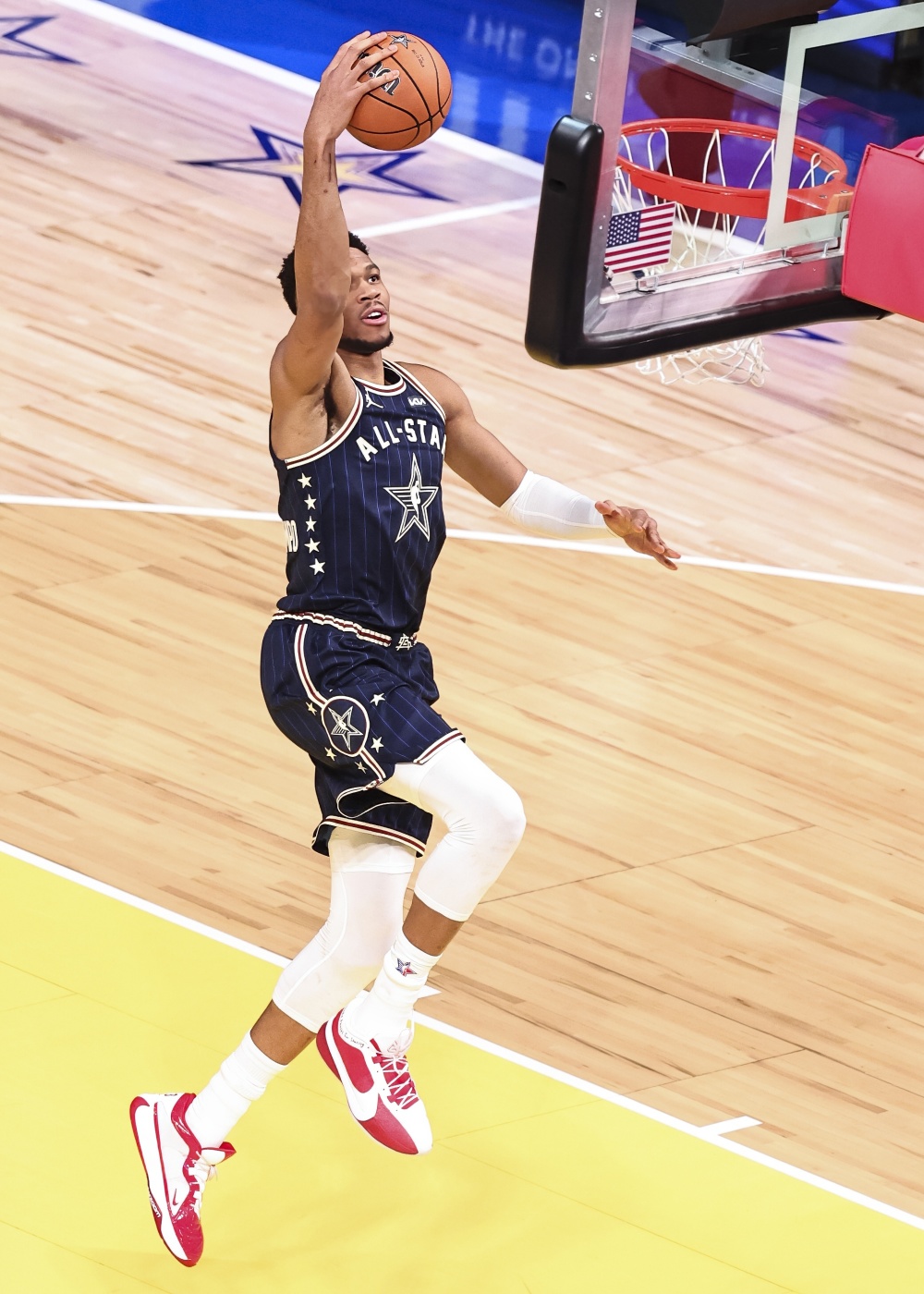 关于NBA全明星赛落幕，东西部明星盛宴惊艳球迷的信息